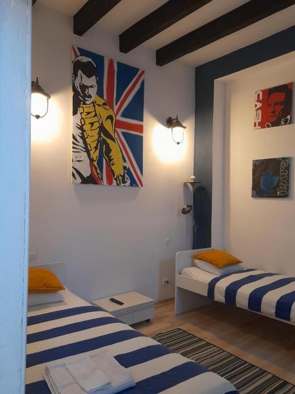 Appartamento Casa Liveni Bucarest Esterno foto