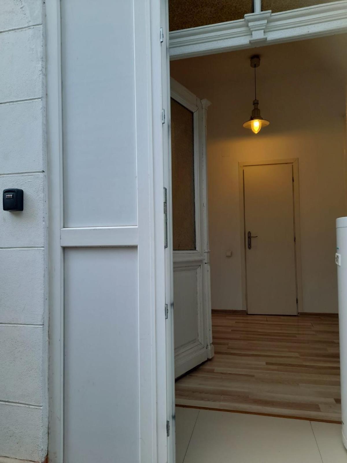 Appartamento Casa Liveni Bucarest Esterno foto