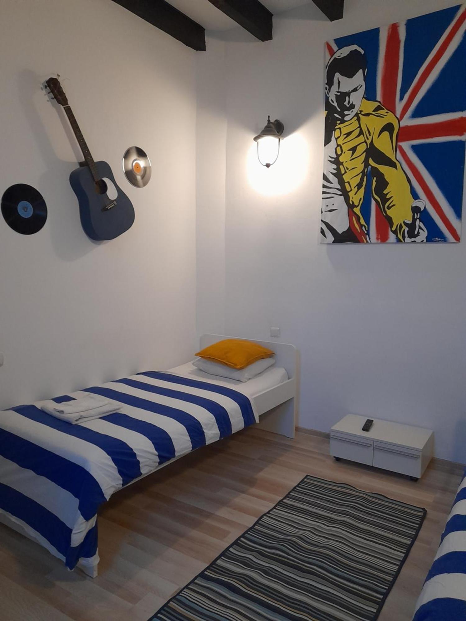 Appartamento Casa Liveni Bucarest Esterno foto